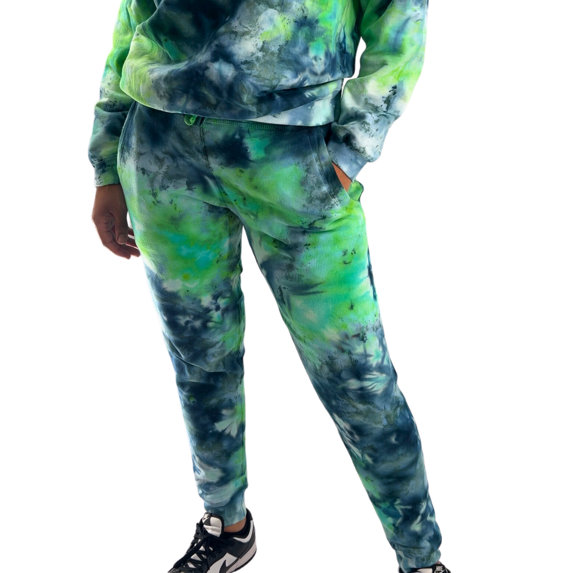 Green tea tie online dye joggers